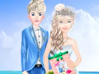image bg Royal Couple Wedding Invitation